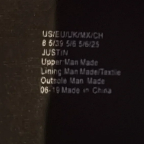 Kenneth Cole Boots Black and Cream Snake Skin - Picture 3 of 3